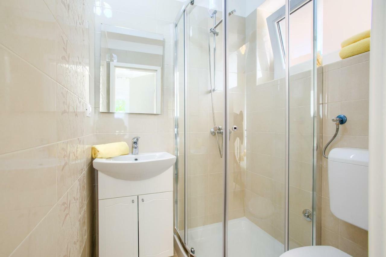 Apartman Paola プーラ エクステリア 写真